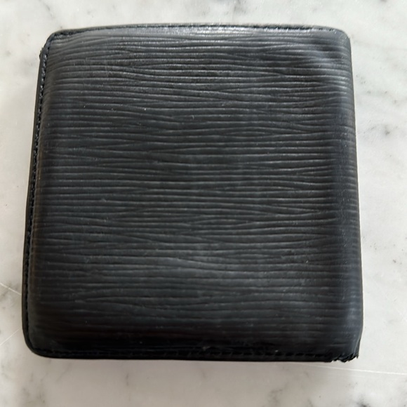 Vintage Louis Vuitton wallet - Picture 3 of 3